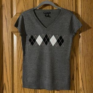 NY & Co short sleeve sweater, size XS